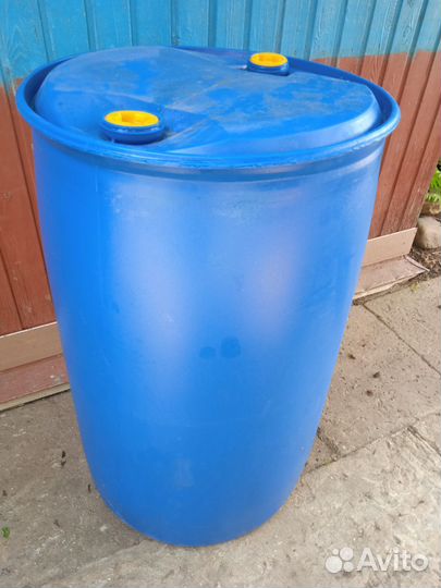 Бочки пластик 180,230 л и другие