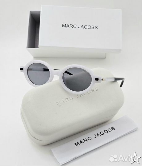 Солнцезащитные очки Marc Jacobs