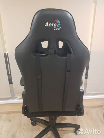 Игровое кресло aerocool aero 1 Alpha