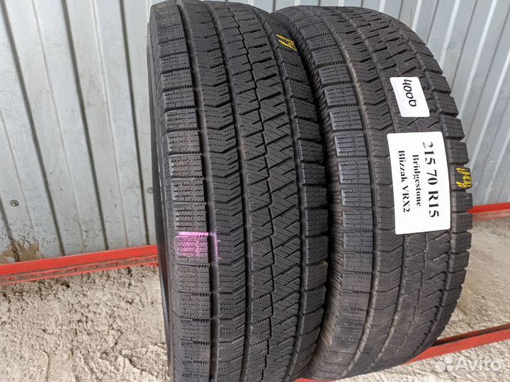 Bridgestone Blizzak VRX2 215/70 R15