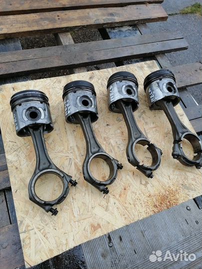 Iveco EuroCargo (Еврокарго) 75е15 Поршень