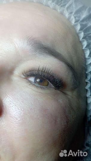 Наращивание ресниц оформление бровей