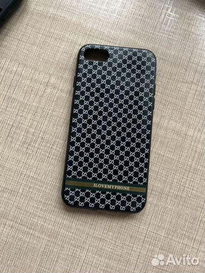 Чехол на iPhone 7