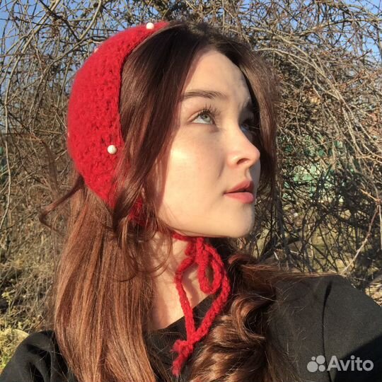 Вязаные чепчики / шапки / балаклавы /шарфы/свитер