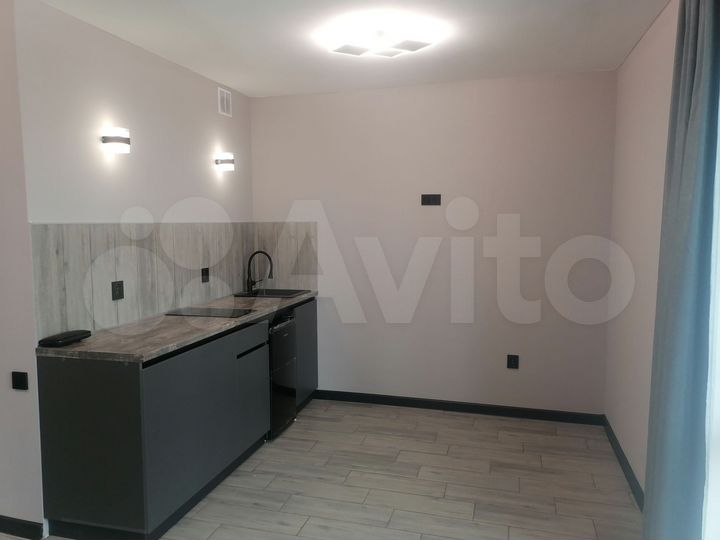 3-к. квартира, 55 м², 10/16 эт.