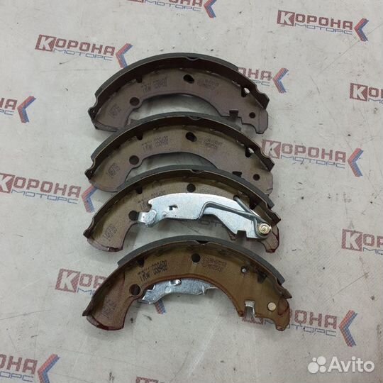 Колодки тормозные барабанные комплект fiat Punto