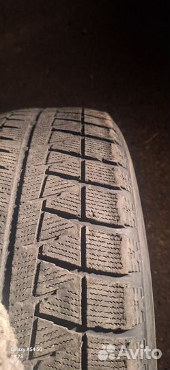 Bridgestone Blizzak Ice 205/60 R16