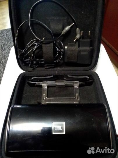 Активная колонка JBL On Tour