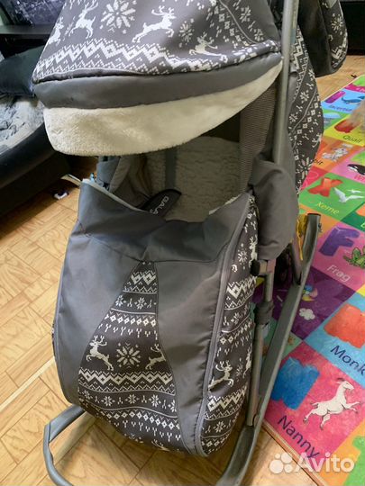 Зимняя детская коляска санки