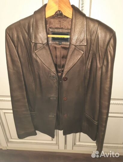 Куртка кожаная женская 48 размер