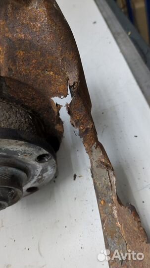 Ступица (кулак, цапфа) Audi A6 (C5) Allroad, 2003