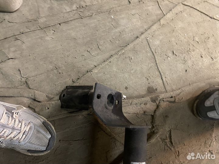 Фаркоп на ваз 2114