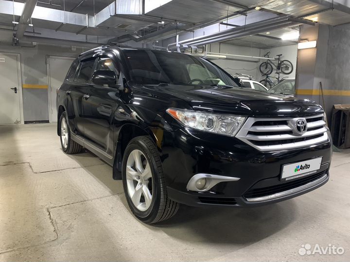 Toyota Highlander 3.5 AT, 2011, 147 700 км