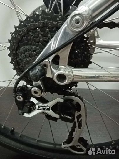 GT Avalanche 1.0