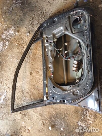 Продам дверь