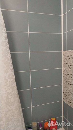 Кафельщик, укладка кафельной плитки