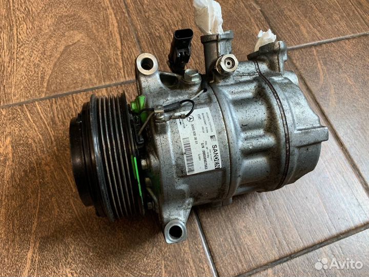Компрессор кондиционера Mercedes Benz W205 2.2