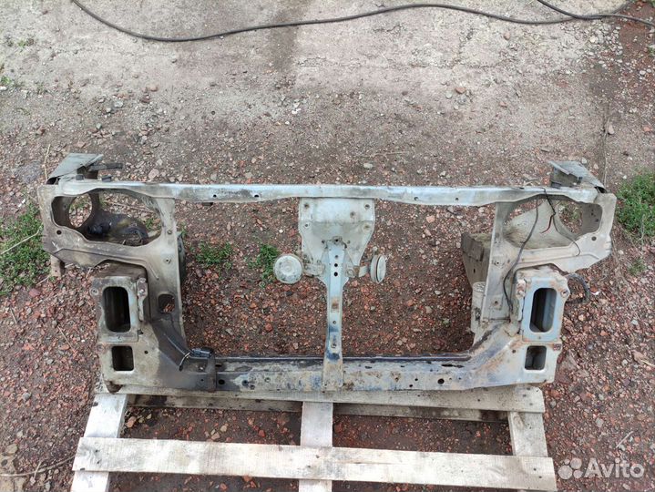 Рамка радиатора nissan maxima a33