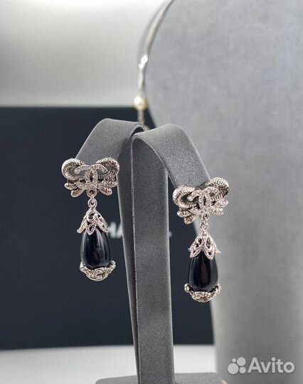 Бусы,браслет,серьги Chanel