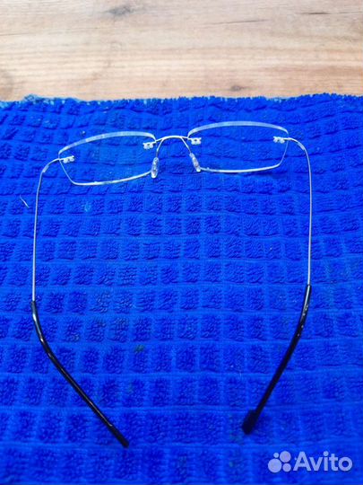 Очки для зрения, +2.0 и +2,5 с титановыми дужками