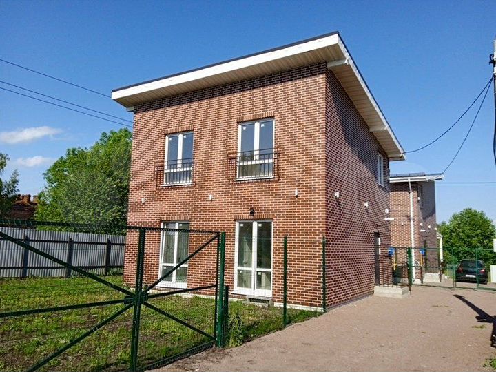 Дом 104 м² на участке 4 сот.