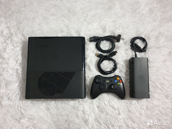 XBox 360E 320Gb. Прошитый. 78 игр. Возможен обмен