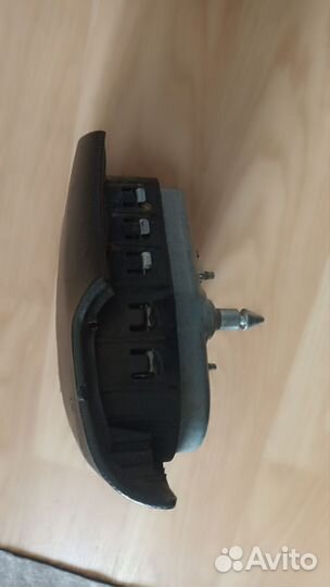 Подушка безопасности Volvo s40