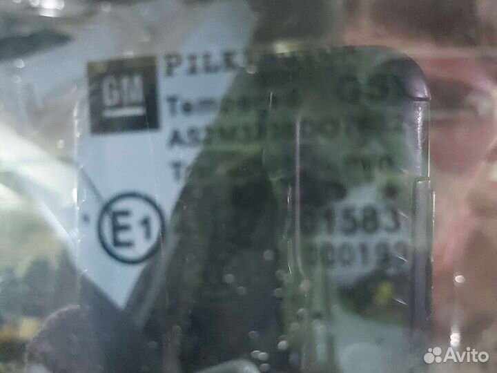 Стекло заднее глухое левое Opel Astra J седан