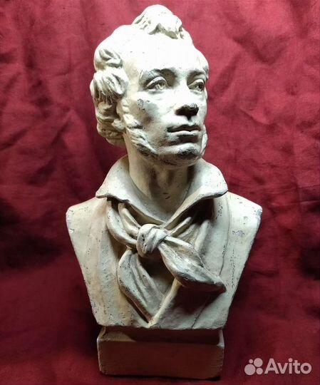 Бюст А.С. Пушкин авт. А. Мануйлов 1930-50е гг