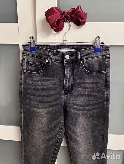 Джинсы с разрезами befree