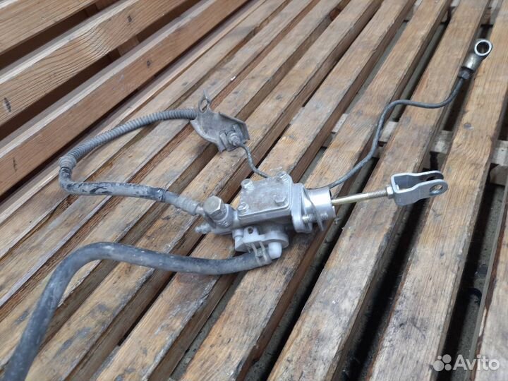 Цилиндр сцепления главный Mitsubishi Outlander