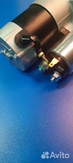 Стартер Komatsu PC 30uu-3