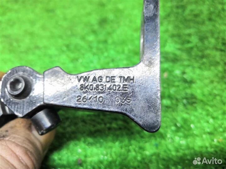 Петля двери правая Audi A5 /S5 Coupe/Sportback 20