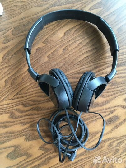 Наушники Sony MDR-ZX