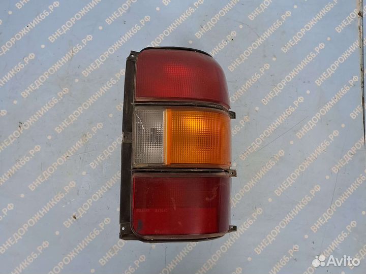 Фонарь задний правый Япония Pajero 2 91-97