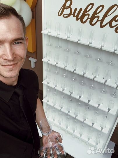 Выездной бар, бармен