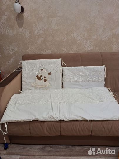 Бортики и балдахин в детскую кроватку