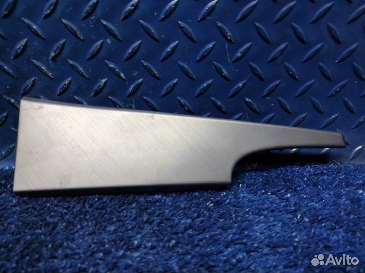 Накладка торпеды левая Ford Mustang 6