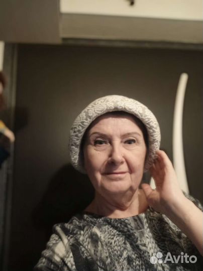 Шляпка с шарфиком женская