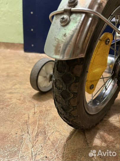 Велосипед детский 4 колесный