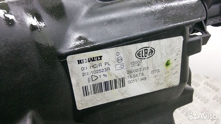 Фара правая Dacia Sandero 2 2013 260105925R