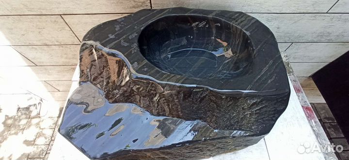 Природный камень