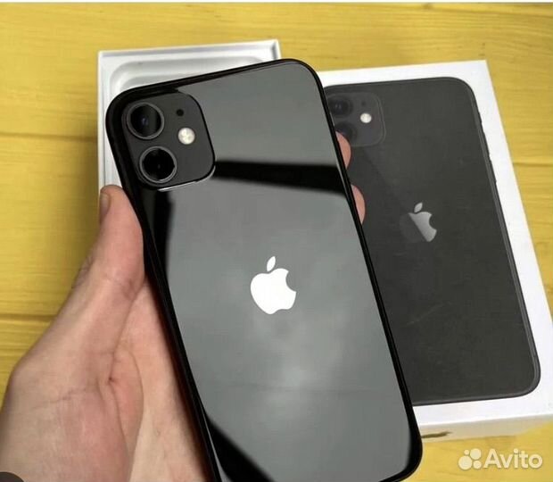 iPhone 11, 64 ГБ