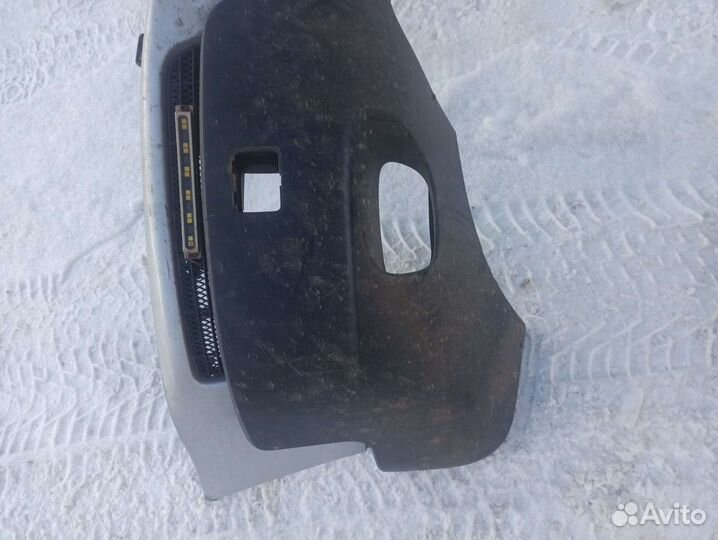 Бампер передний Volvo XC90 1