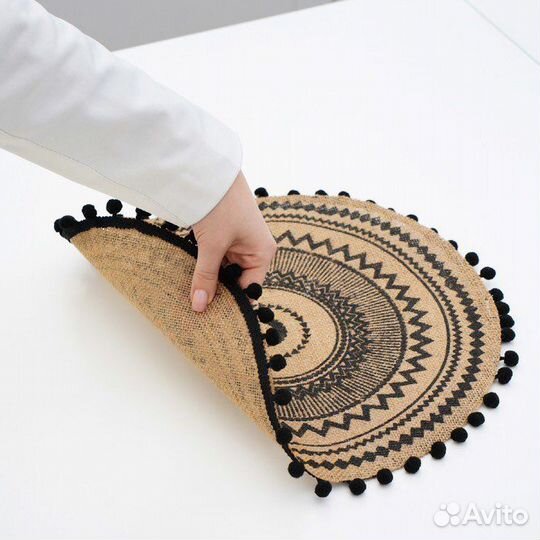 Салфетка сервировочная на стол