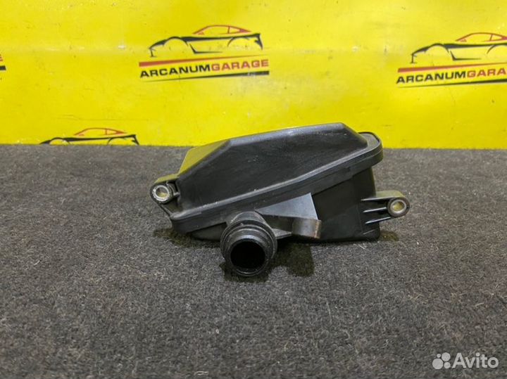 Демпфер резонатор Mercedes 211 W211 OM642.920 2005