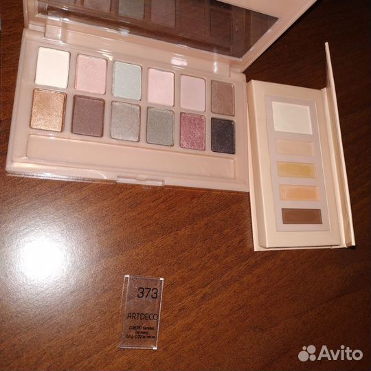 Тени для век старые