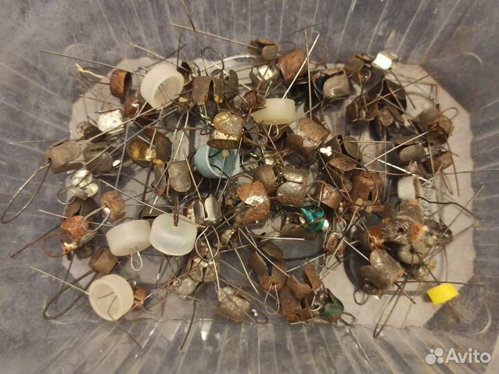 Прищепки и подвесы для ёлочных игрушек СССР