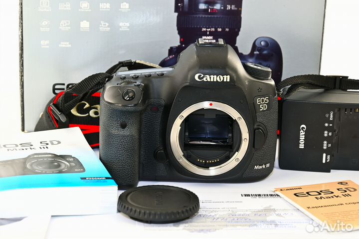 Canon EOS 5D Mark III 22.1MP Full Frame body