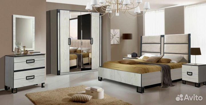 Продам спальный гарнитур